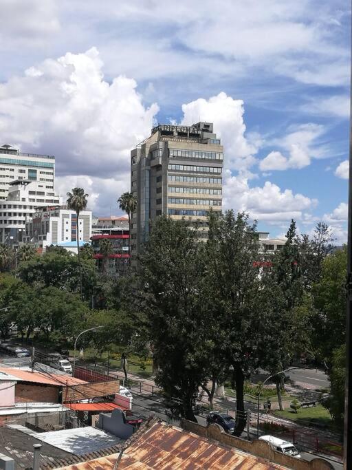 Monoambiente De Lujo En El Prado De Cochabamba Exterior foto